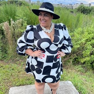 Black and white abstract dress